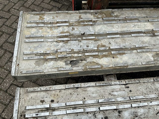 Intracon rijplaten 2 stuks aanhangwagen onderdelen en accessoires - afbeelding 8 van  9