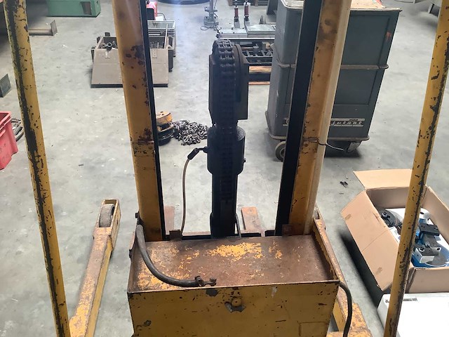 Intramat - pallet stapelaar - afbeelding 4 van  5