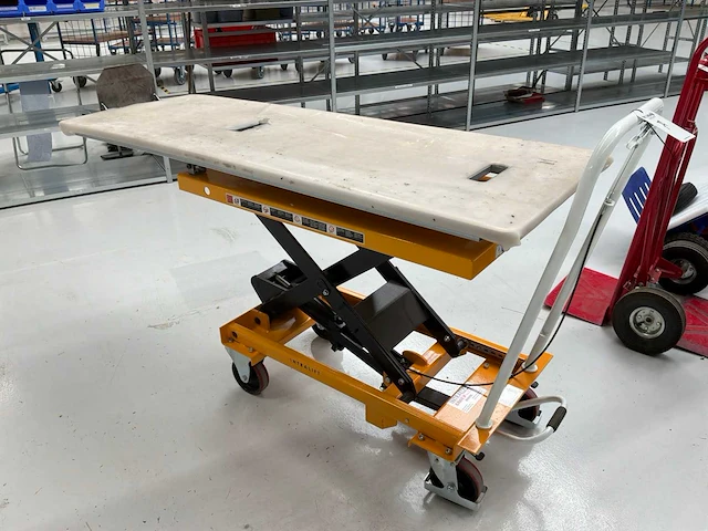 Intramat mobiele heftafel - afbeelding 1 van  3
