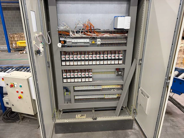 Intrasys - aangedreven rollenbaaninstallatie - afbeelding 5 van  17