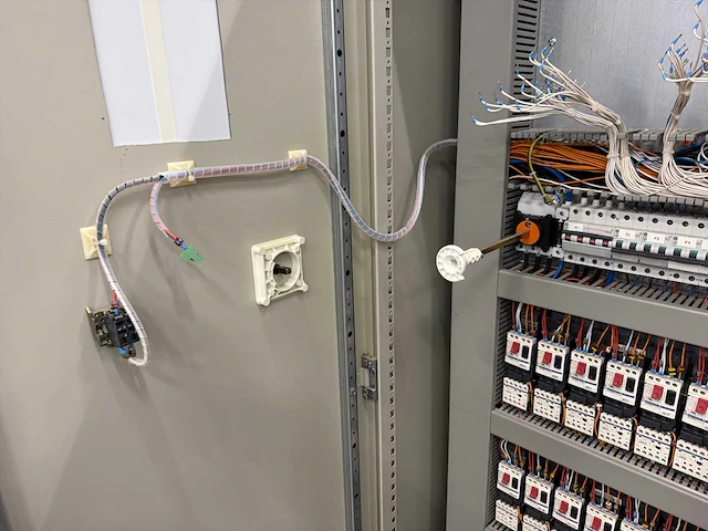 Intrasys - aangedreven rollenbaaninstallatie - afbeelding 6 van  17