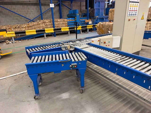 Intrasys - aangedreven rollenbaaninstallatie - afbeelding 14 van  17