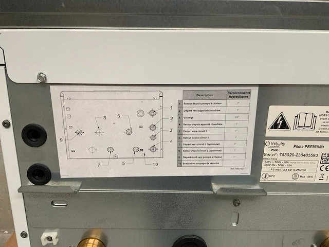 Intuis - auer pilote premium+ - warmtepomp binnendeel - afbeelding 5 van  13