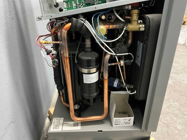 Intuis - hti 14 tri - warmtepomp - afbeelding 4 van  8