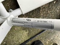 Invacare - revato r7704 - opvouwbare douche zitting - afbeelding 5 van  6