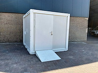 Invalide badkamer en toiletunit 10ft - afbeelding 1 van  13