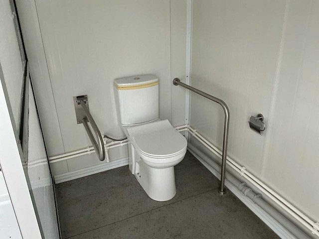 Invalide sanitairunit - afbeelding 2 van  15