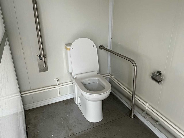Invalide sanitairunit - afbeelding 5 van  24