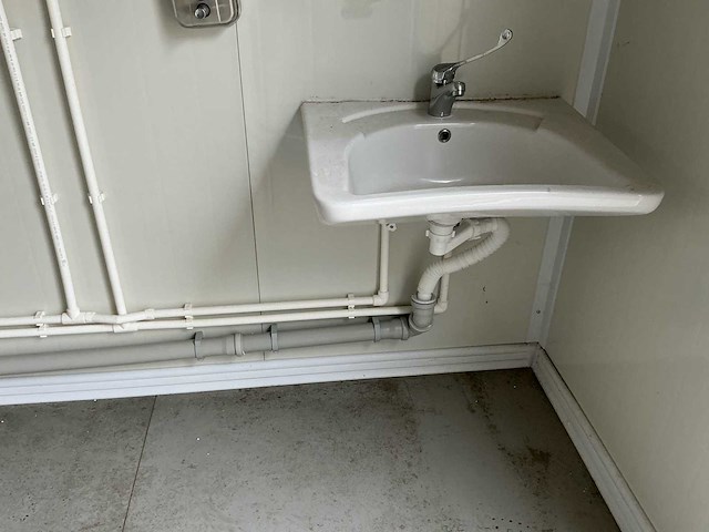 Invalide sanitairunit - afbeelding 9 van  24