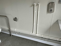 Invalide sanitairunit - afbeelding 10 van  24