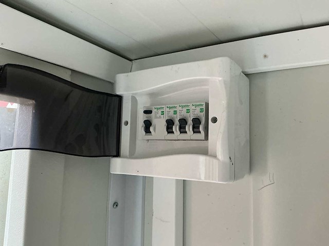 Invalide sanitairunit - afbeelding 16 van  24