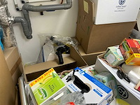 Inventaris schoonmaak- en koffiehok - afbeelding 2 van  10