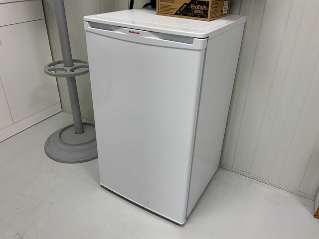 Inventum ckv 500 tafelmodel koelkast met vriesvak - afbeelding 1 van  5