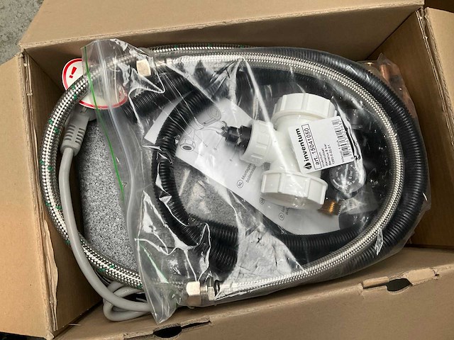 Inventum solo 40131502 kokend water boiler 4 liter - afbeelding 4 van  8