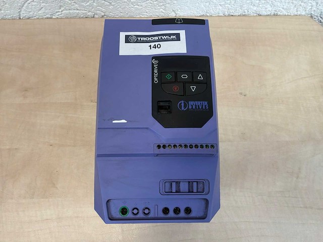 Invertek optidrive e2 frequentieregelaar - afbeelding 1 van  3