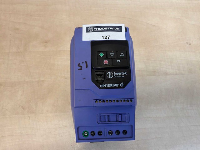 Invertek optidrive e3 frequentieregelaar - afbeelding 1 van  2