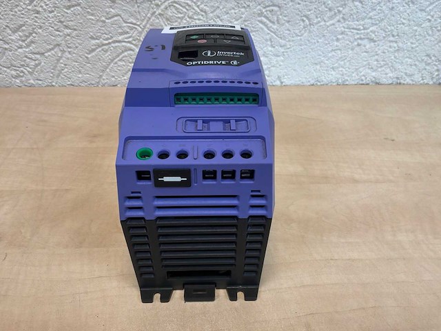 Invertek optidrive e3 frequentieregelaar - afbeelding 2 van  2