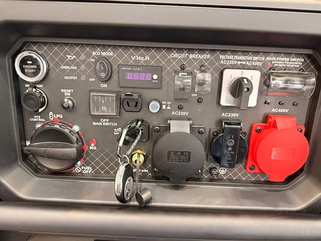 Inverter km14000ie - 9000 w continuvermogen - switch-on benzine/lpg/aardgas - 2026 - afbeelding 12 van  13