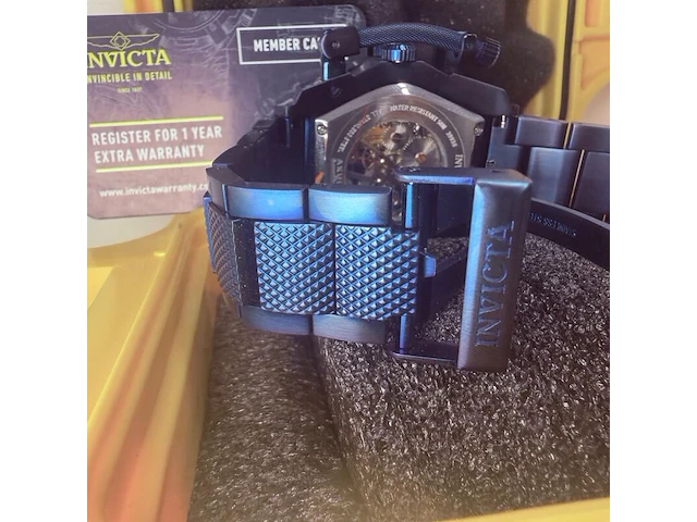 Invicta akula 39936 herenhorloge - afbeelding 8 van  17