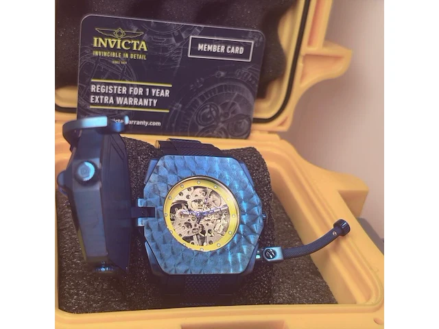 Invicta akula 39936 herenhorloge - afbeelding 15 van  17