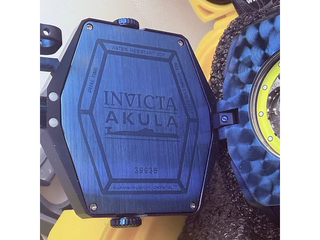 Invicta akula 39936 herenhorloge - afbeelding 17 van  17