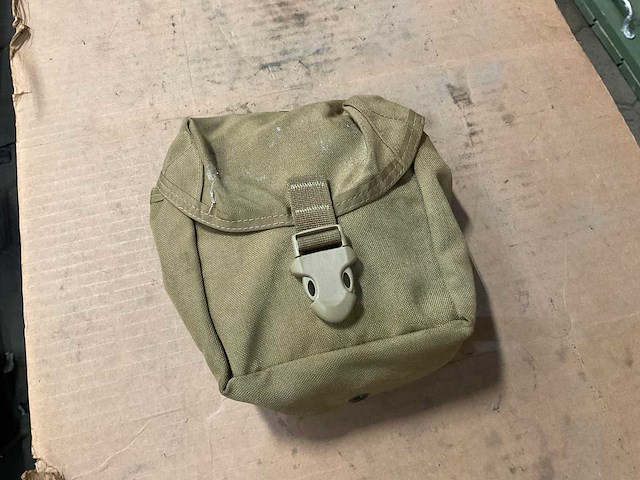 Invisio veldcommunicatie set - afbeelding 1 van  6