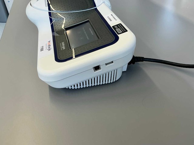 Invitrogen ib21001 iblot-2 geltransplantatieapparaat - afbeelding 7 van  9