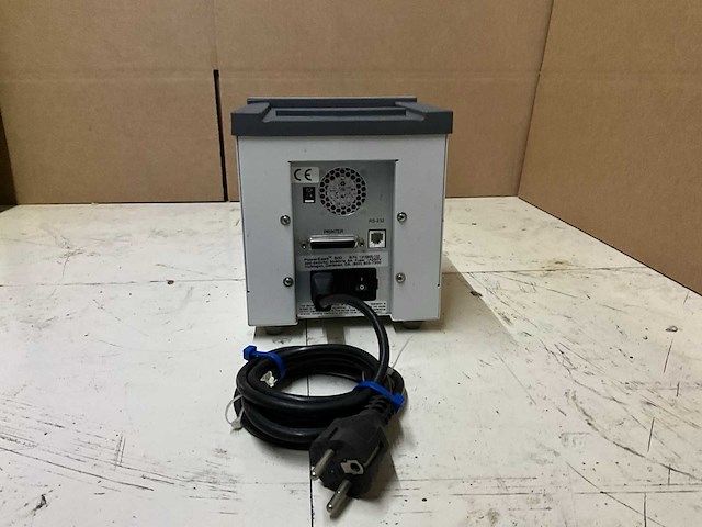 Invitrogen powerease 500 elektroforese voeding - afbeelding 4 van  7