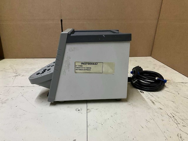 Invitrogen powerease 500 elektroforese voeding - afbeelding 4 van  7