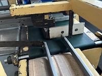 Invoerband trays flowpakmachine eigen bouw, geel, bouwjaar 2012 - afbeelding 3 van  4