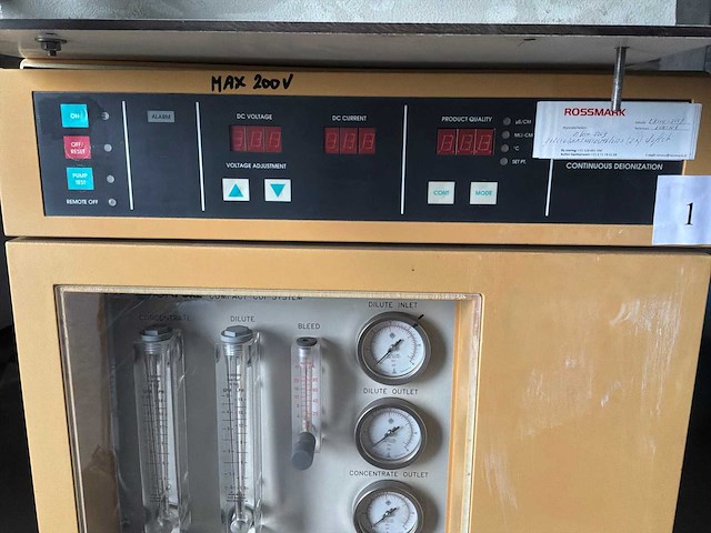Ionzuivere gedemineraliseerde watermachine - afbeelding 6 van  8