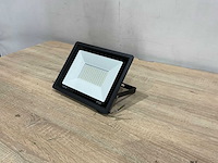 Ip66 - led breedstraler 100 watt (3x) - afbeelding 1 van  7