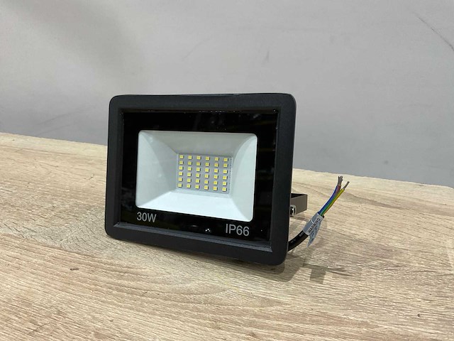 Ip66 - led breedstraler 30 watt (10x) - afbeelding 2 van  8
