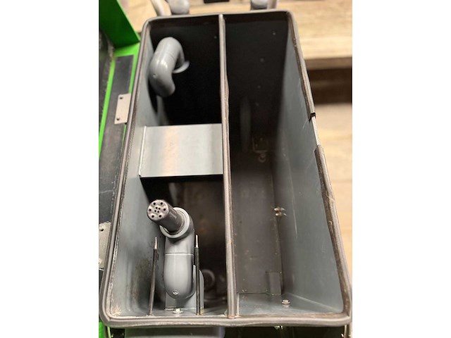 Ipc - gansow - schrob-zuigmachine - afbeelding 5 van  6