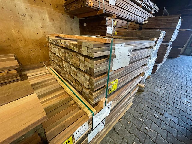Ipé country grade latten geschaafd 950x45x21mm (293x) - afbeelding 2 van  3