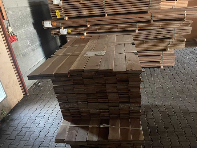 Ipé country grade planken geschaafd 650-1250x120x21mm (305x) - afbeelding 1 van  3