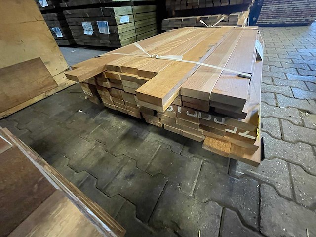 Ipé country grade planken geschaafd 950-1250x90x27mm (76x) - afbeelding 3 van  3