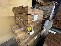 Ipé country grade planken geschaafd 950x90x27mm (207x) - afbeelding 2 van  3