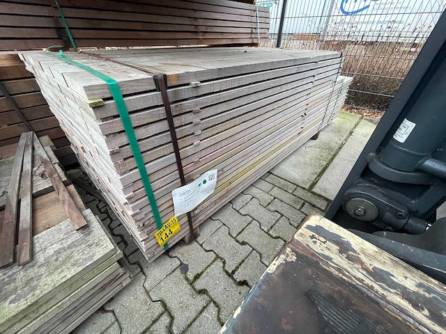 Ipé planken fijnbezaagd 1850-2450x130x27mm (133x) - afbeelding 2 van  3