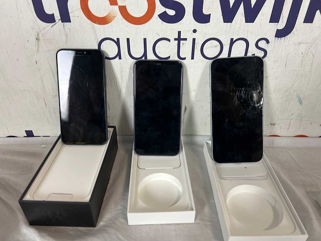 Iphone 11 pro | iphone 11 paars | iphone 15 plus - afbeelding 2 van  2