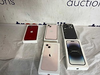 Iphone 13 rood | iphone 13 roze | iphone 14 pro - afbeelding 1 van  2