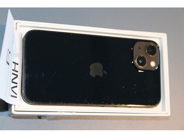 Iphone 13 starlight 128gb. bouwjaar 05-2024. enkele gebruiksporen. - afbeelding 2 van  2