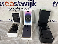 Iphone 14 pro max | motorola raze 40 ultra | iphone 9