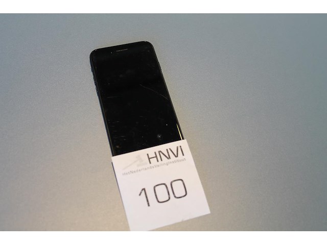 Iphone se bouwjaar 2020. - afbeelding 1 van  2