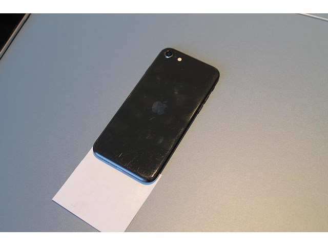 Iphone se bouwjaar 2020. - afbeelding 2 van  2