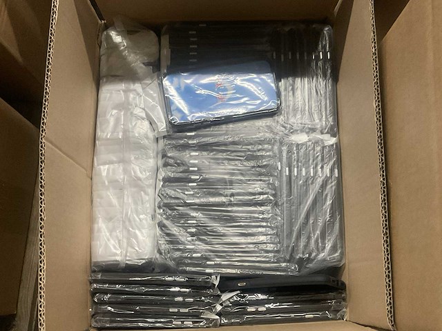 Iphone x partij telefoonhoesjes (ca. 950stuks) - afbeelding 9 van  14