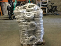 Ips - pallet vol met flexibele elektrabuis. doorsnee 25 mm. - afbeelding 2 van  4