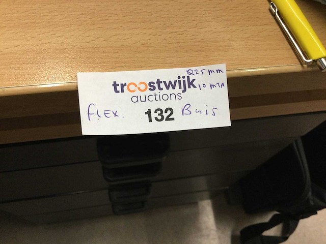 Ips - pallet vol met flexibele elektrabuis. doorsnee 25 mm. - afbeelding 4 van  4