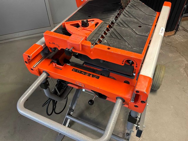 Iq iqms362i stofvrije steenzaagmachine - afbeelding 8 van  12