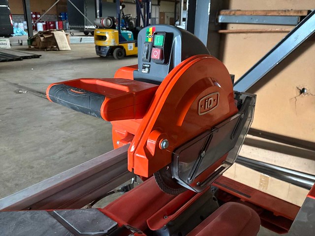 Iq power tools iqts244-ce tegelzaagmachine - afbeelding 10 van  13